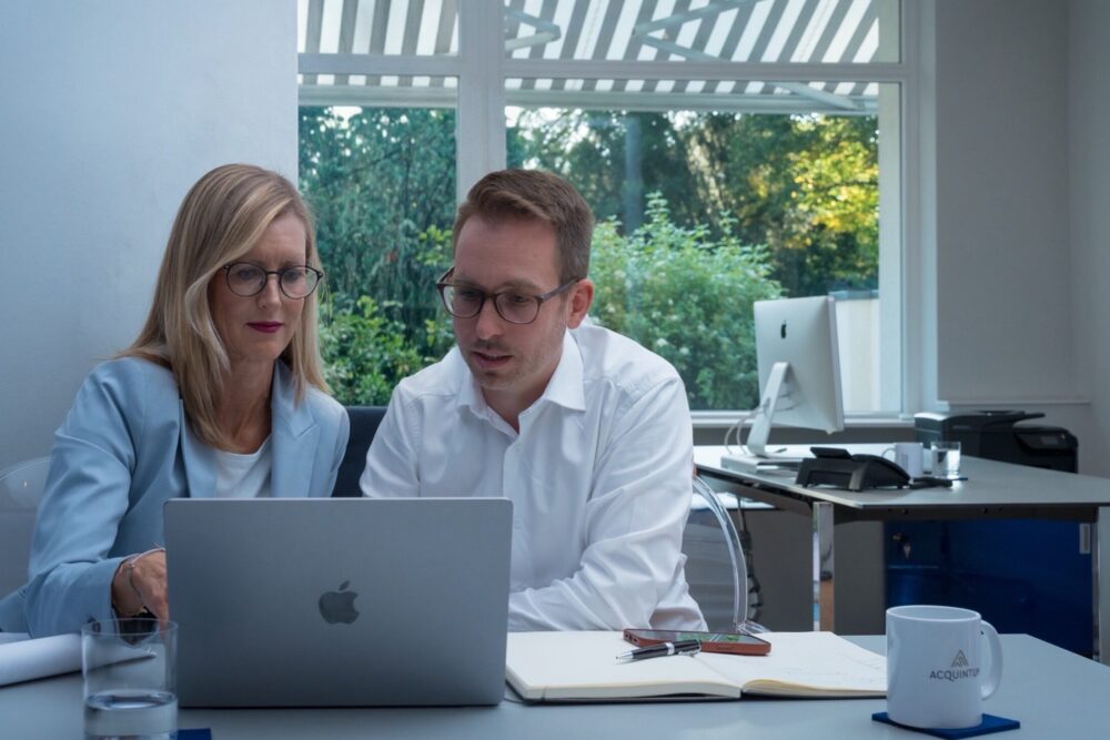 Emil Strobl und Ira Aufenanger - Acquintum GmbH & Co. KG - Unternehmensbewertung und M&A